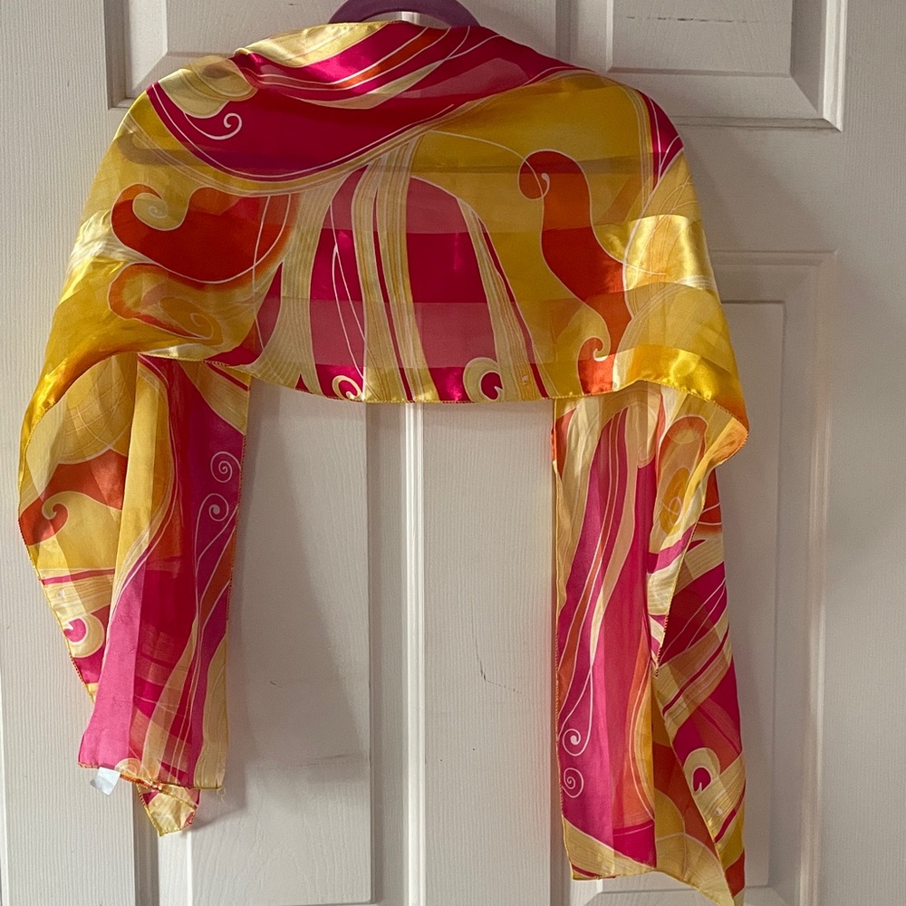PUCCI STYLE SCARF